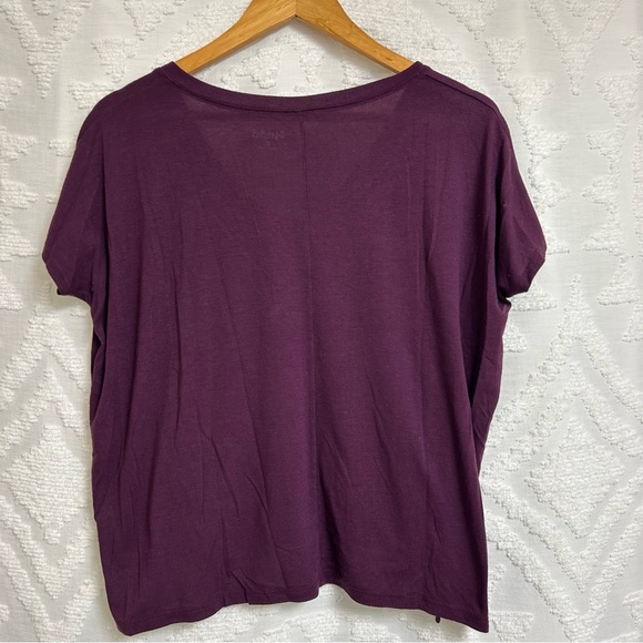 Mudd Purple Boxy Cropped Dolman Sleeve V-Neck Tee - Picture 8 of 8